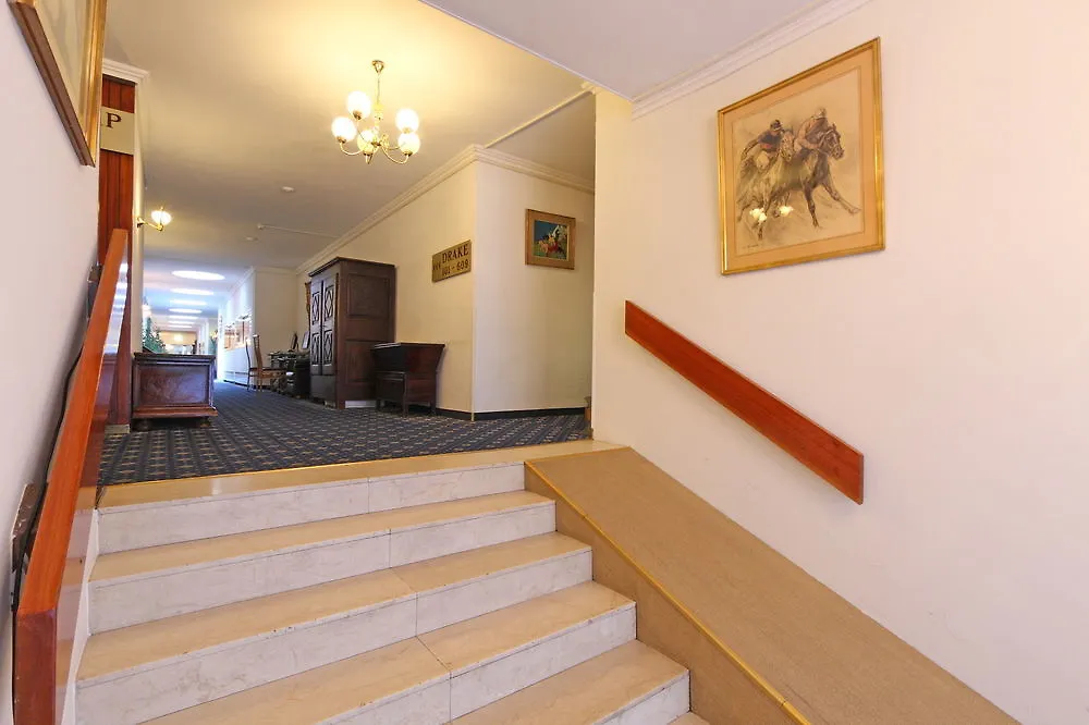 ***  Drake Longchamp Otel Cenevre İsviçre